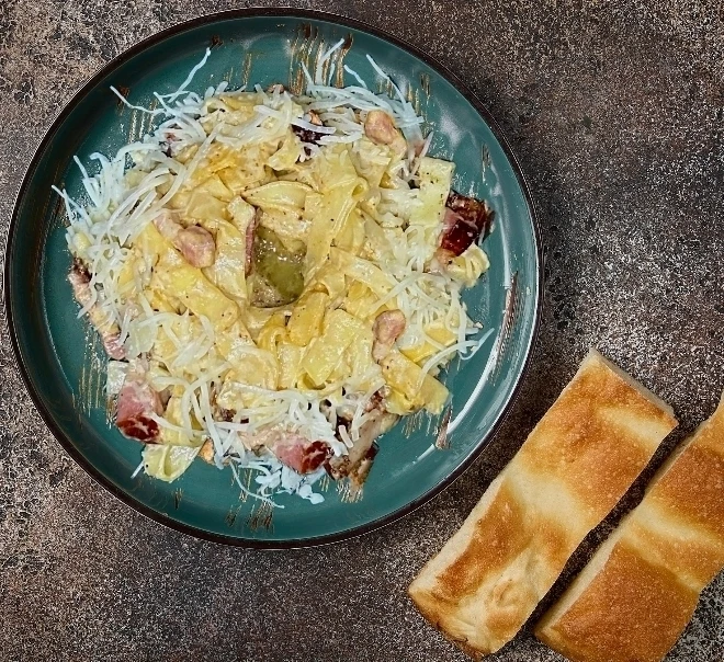 Лапша с беконом