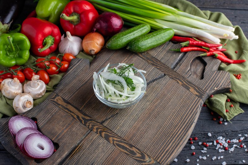 Лук маринованный 100гр 