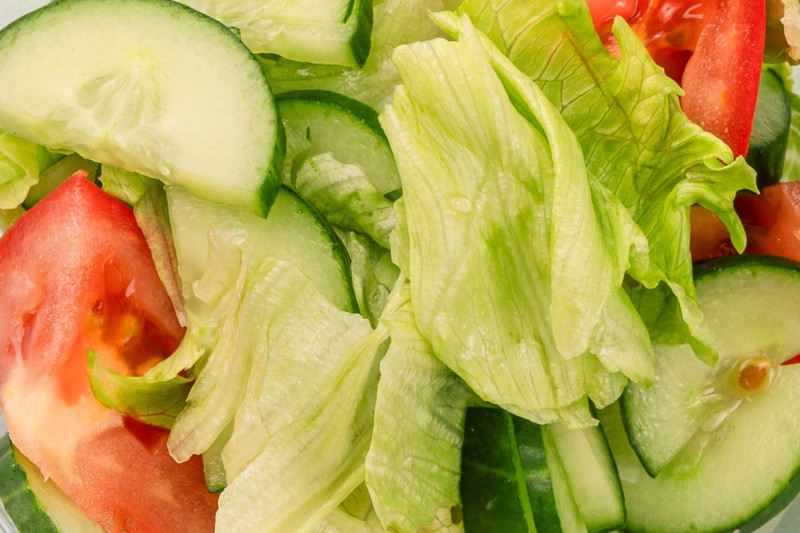 САЛАТЫ и ТОМ ЯМ 