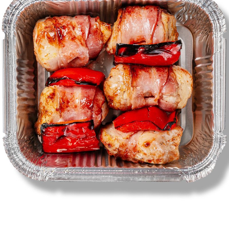 Куриная грудка в беконе