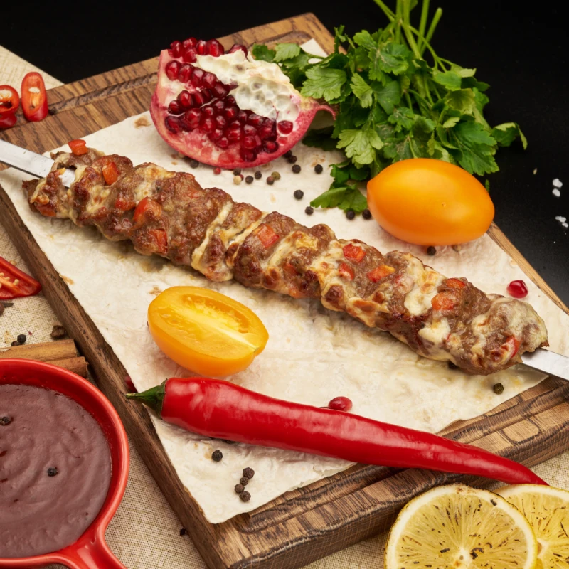 Люля из баранины с сыром и болгарским перцем