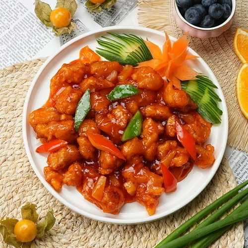 Курица с ананасами