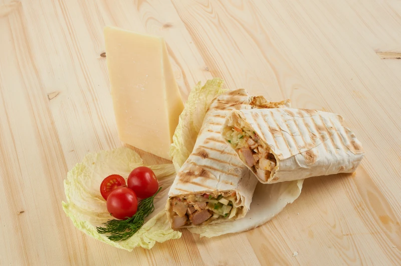 Шаурма XL куриная СЫРНАЯ