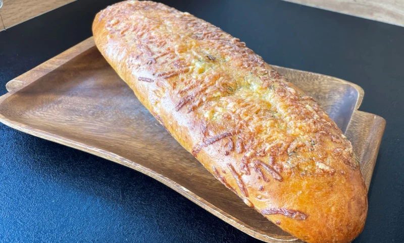 Багет с курицей/грибами/сыром