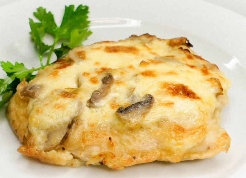 Отбивная свиная под шубой