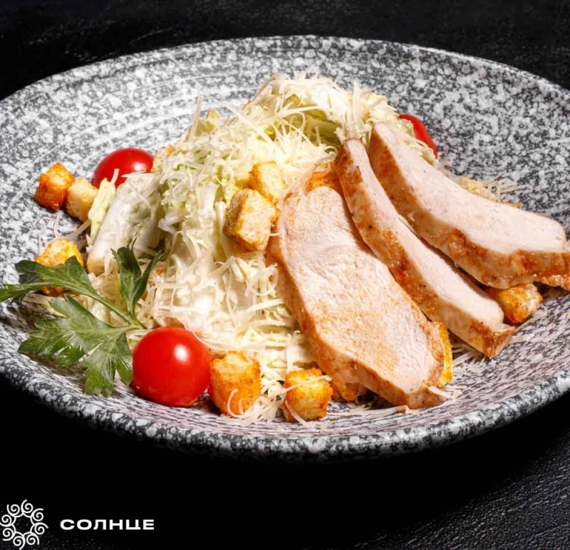 Цезарь с курицей