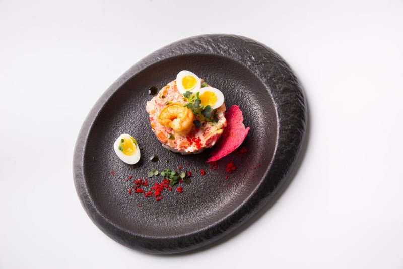 Салат оливье с креветкой