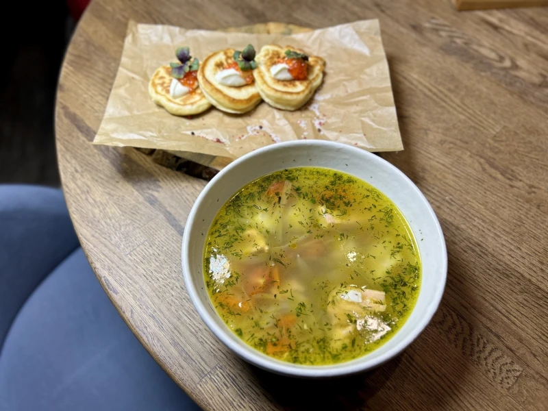 Уха с оладушками