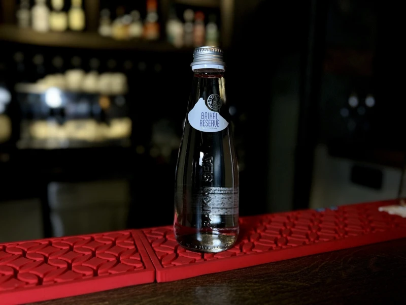 Вода Байкал с газом