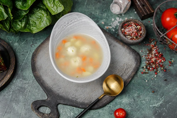 Суп с куриными фрикадельками