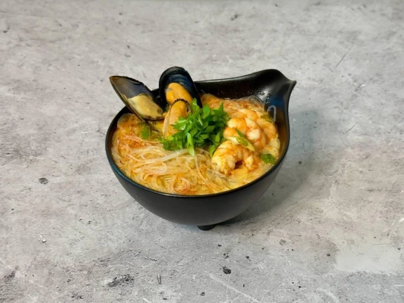 Суп лакса с креветкой