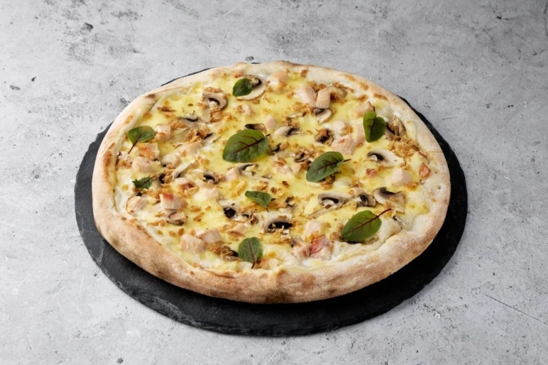 Пицца курица и грибы 540 гр.