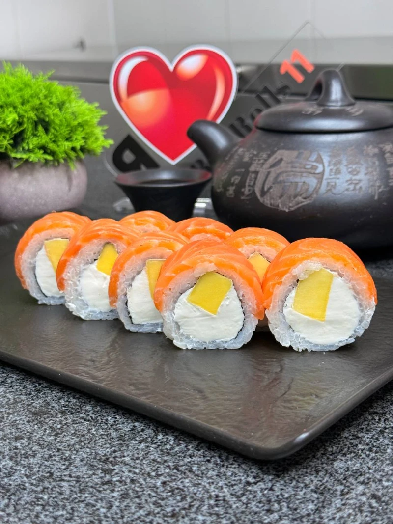 МИНИ РОЛЛ НЕДЕЛИ "Филадельфия с манго"