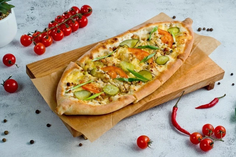 Лодочка с куриным фаршем