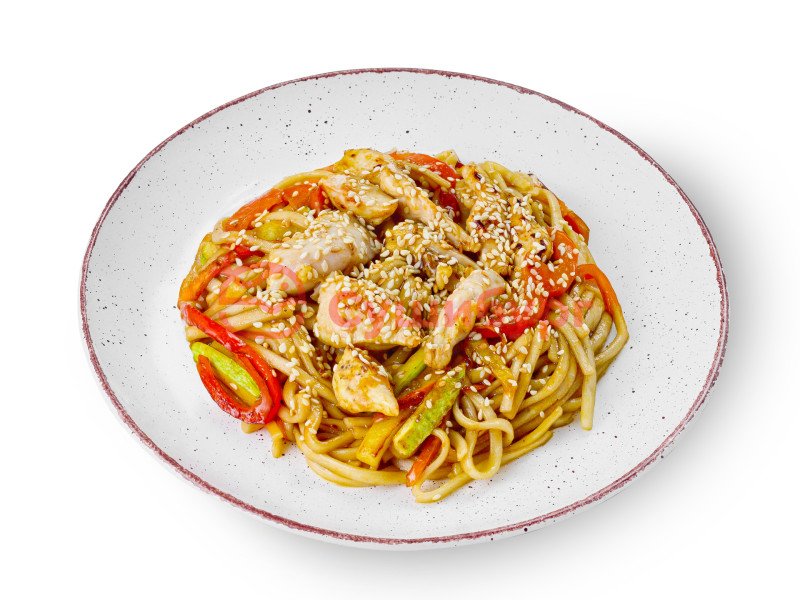 Удон с курицей