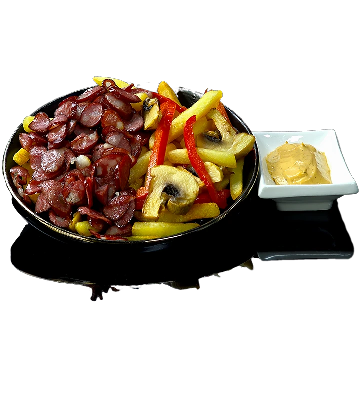 Фри-бокс с колбасками