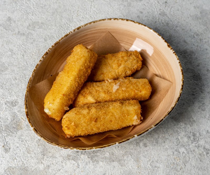 Сулугуни в панировке*