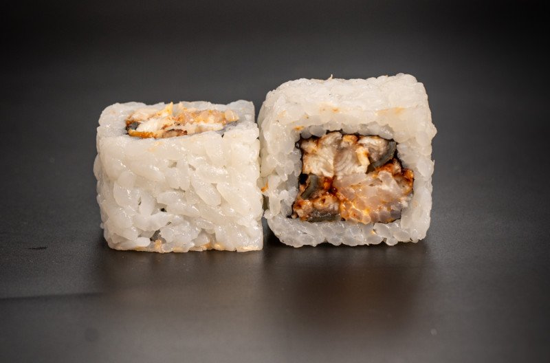 Острый с угрем*