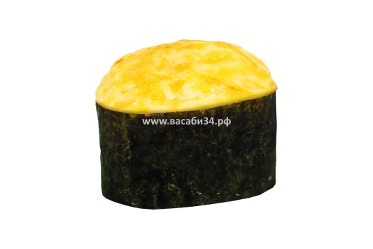 Запеченный гункан с лососем