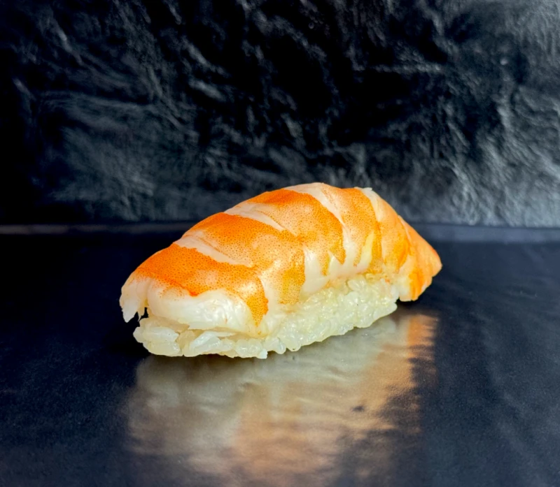 Суши с креветкой