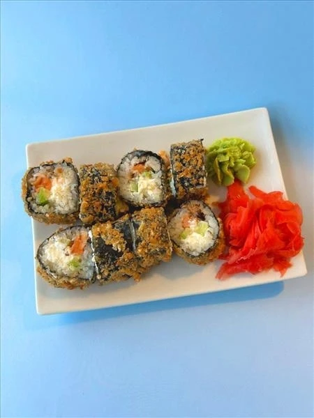 Горячий ролл с лососем и угрем