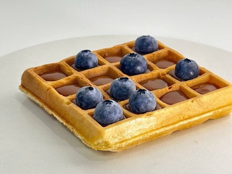 Вафля бельгийская с карамелью