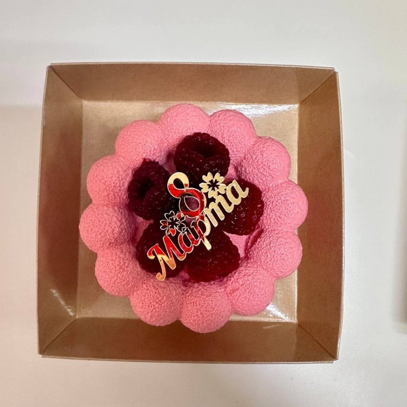 Муссовый торт с начинкой Сникерс 