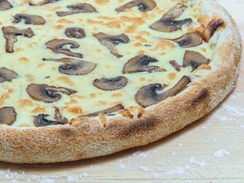 Грибная пицца