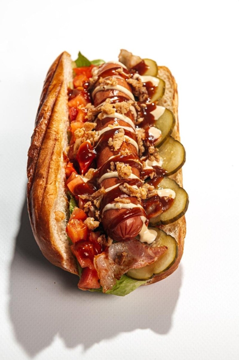 Хот-дог в парке 