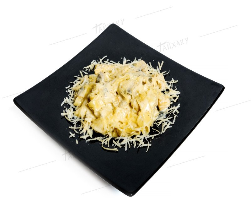 Феттуччине с курицей и грибами 