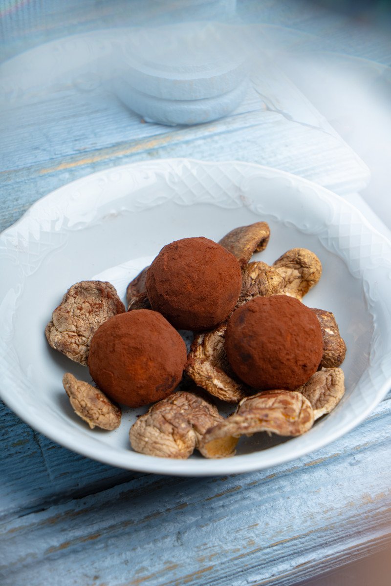 Ганаш с белыми грибами