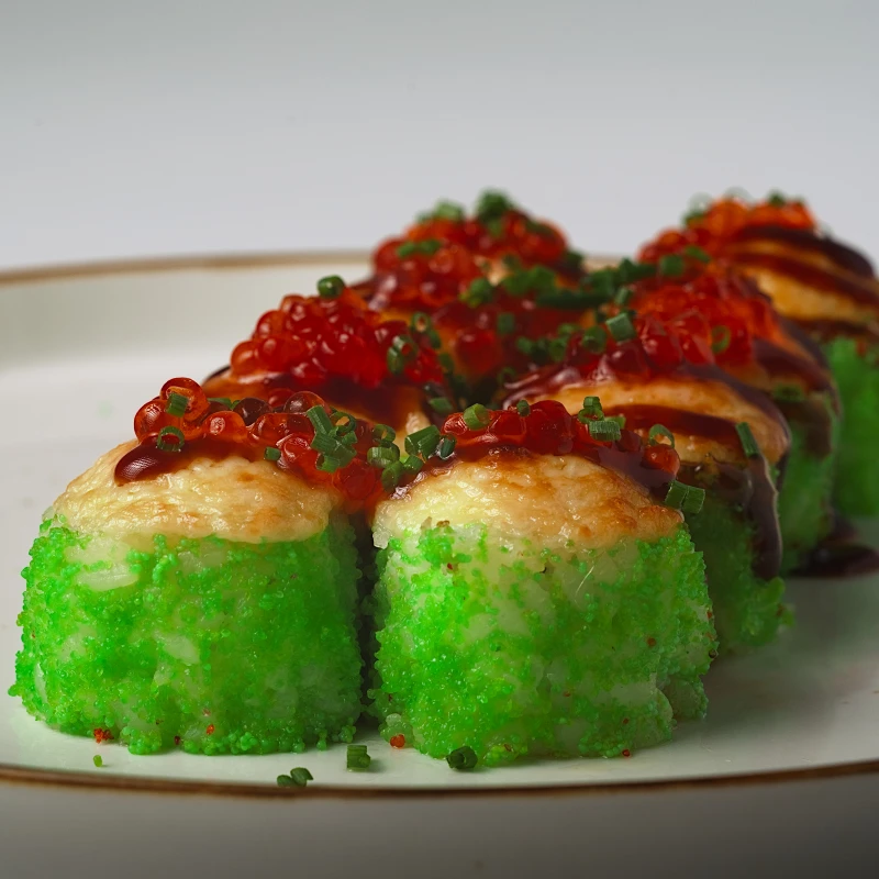 Запеченный с жареным лососем