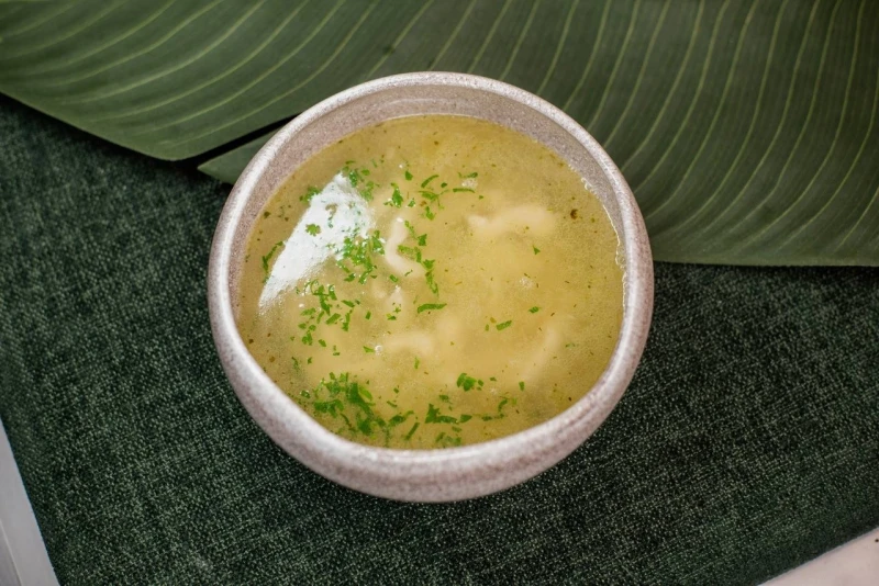 Суп лапша с курицей