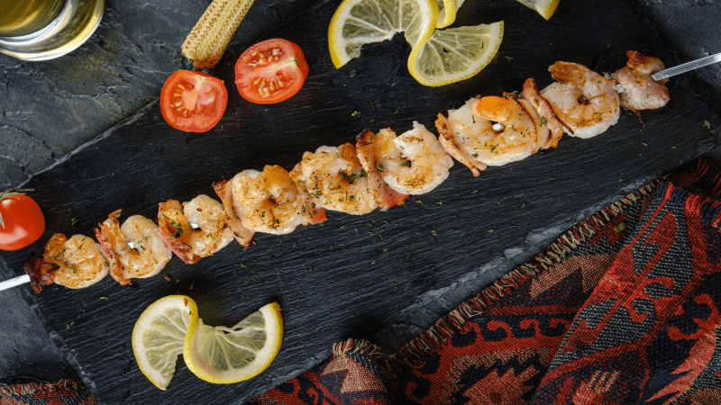 Креветки с беконом