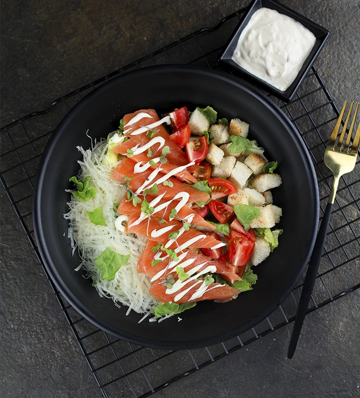 Цезарь с лососем