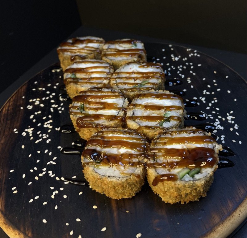 Ролл Окунь темпура 