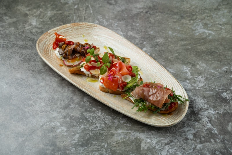 Ассорти кростини 