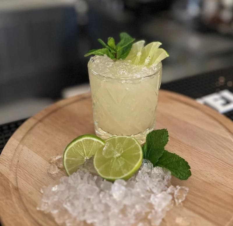 Коктейль Май Тай