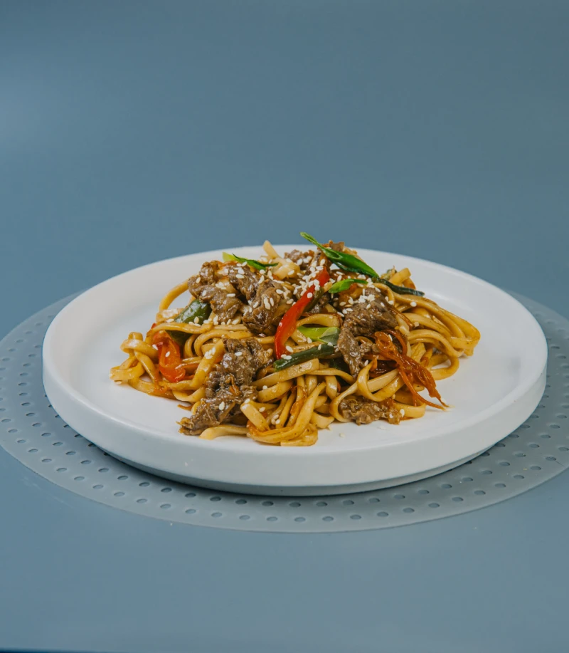 Удон с говядиной