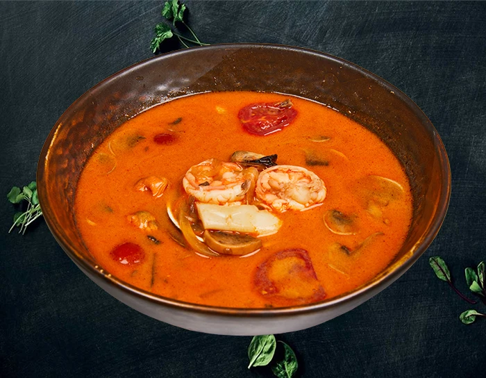 Том Ям с морепродуктами и рисом