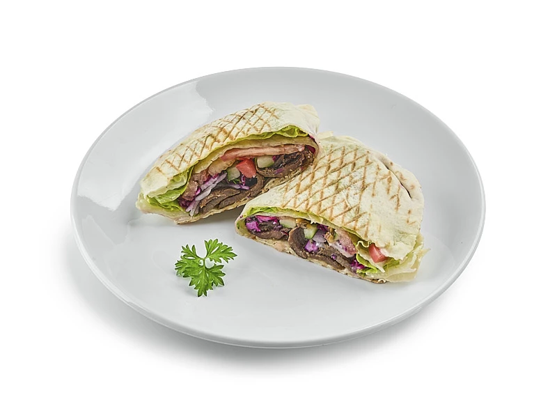 Шаурма в арабской пите