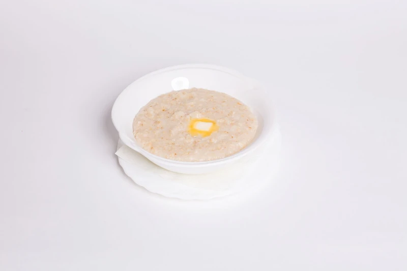 Каша овсяная на воде с маслом