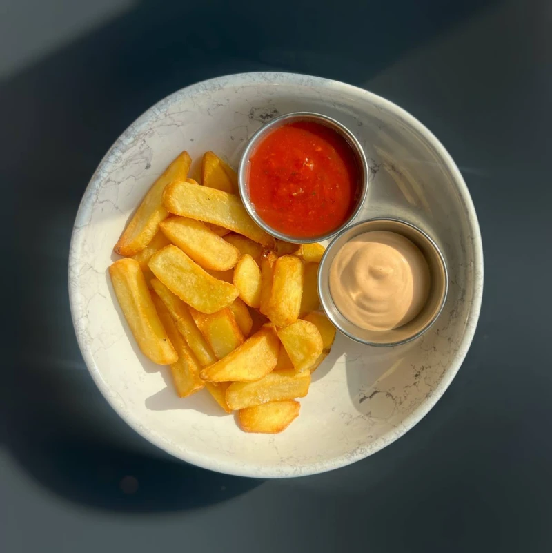 Картофель фри/соус 115/45гр