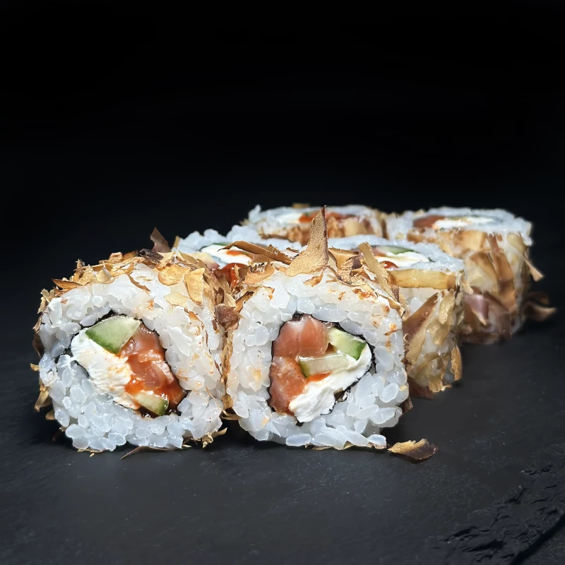 Бонито ролл с лососем 6 шт 180гр