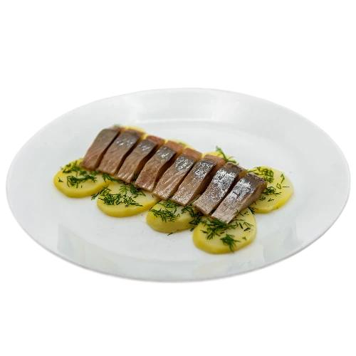 СЕЛЬДЬ СЛАБОСОЛЕНАЯ С КАРТОФЕЛЕМ И ЗЕЛЕНЬЮ