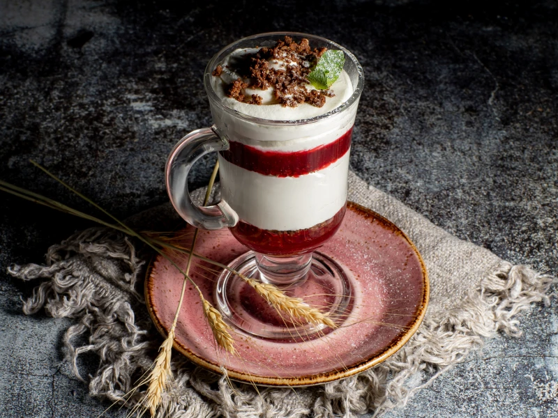 Малиновый трайфл