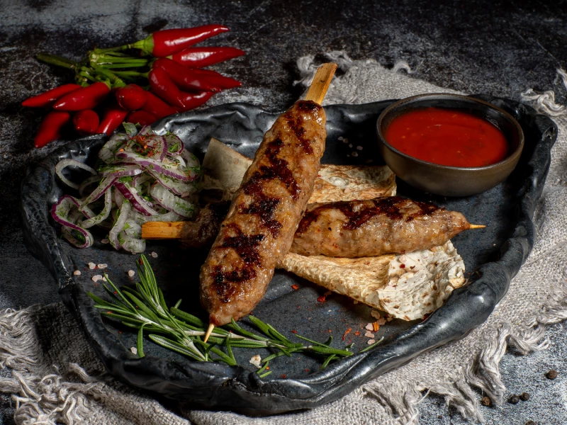 Кебаб из свинины-говядины,