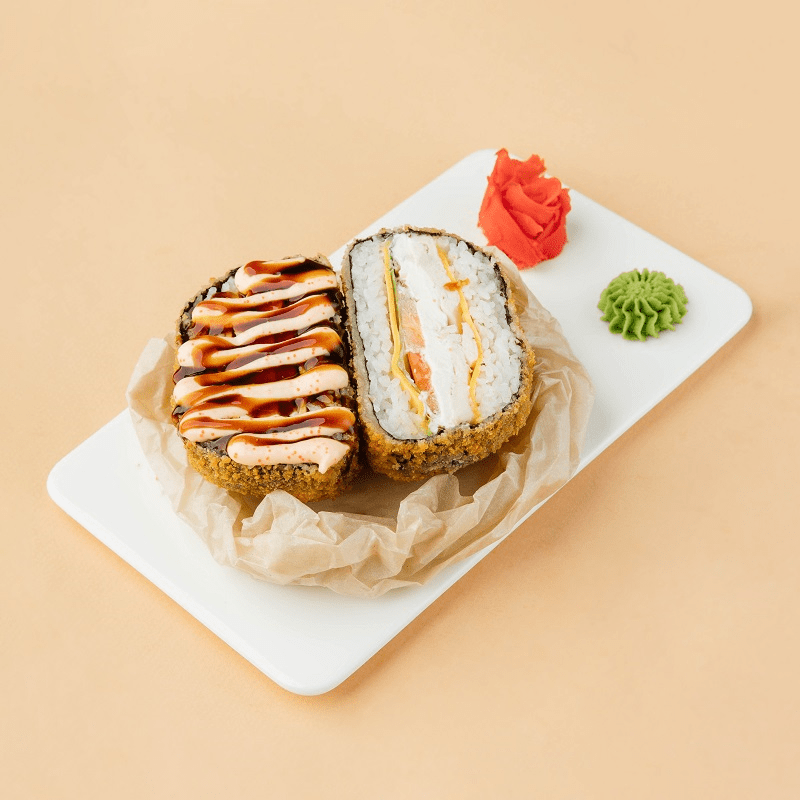 Суши бургер с курицей