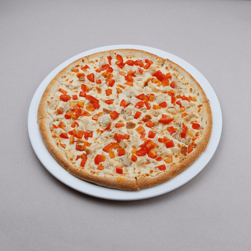 Пицца "С курицей и сливочным соусом" (30 см)