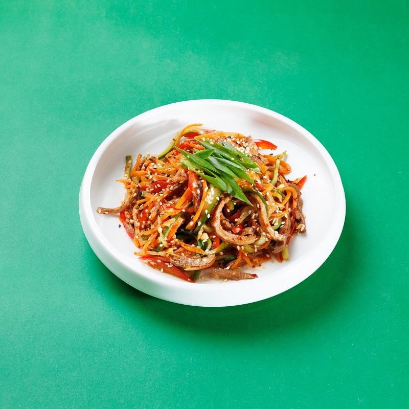 Китайский салат с говядиной 800 гр.